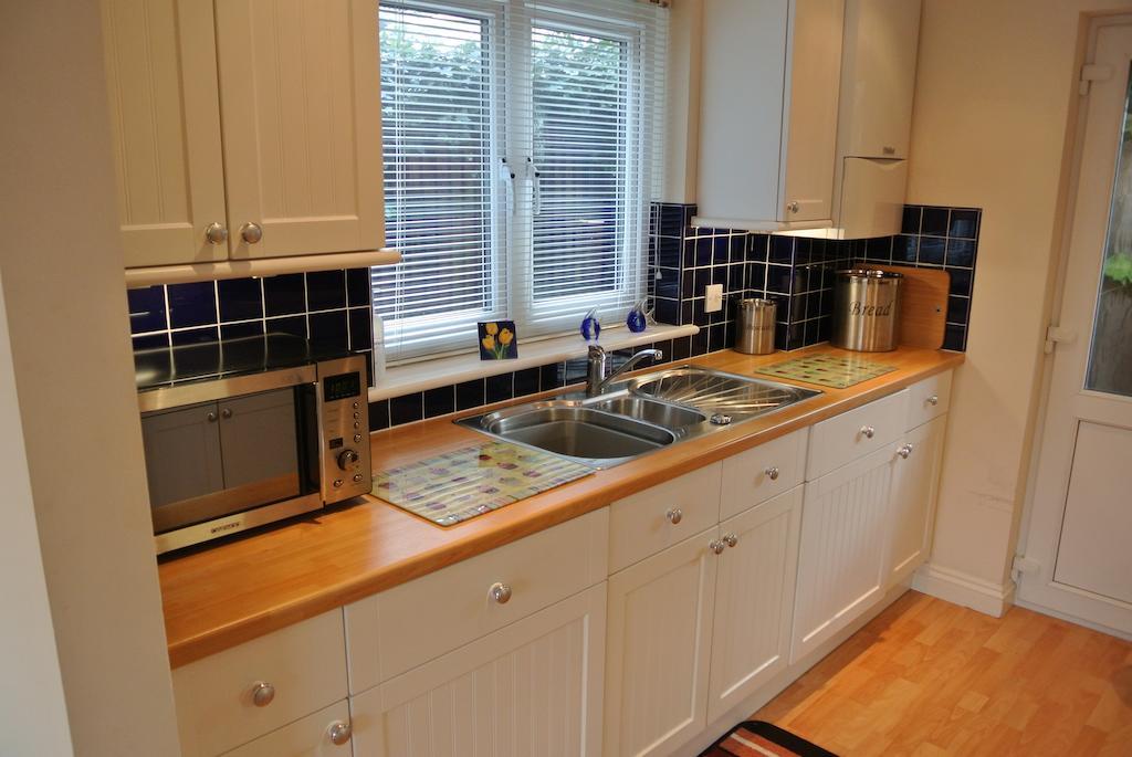 Bramley Cottage แซนดาวน์ ภายนอก รูปภาพ