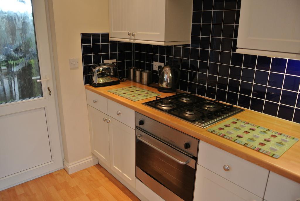 Bramley Cottage แซนดาวน์ ภายนอก รูปภาพ